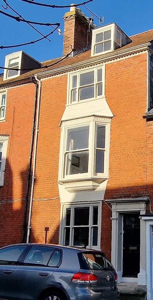 Extension to listed building
